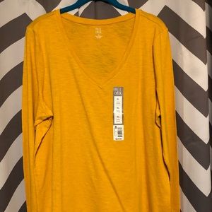 Gold long sleeve tee